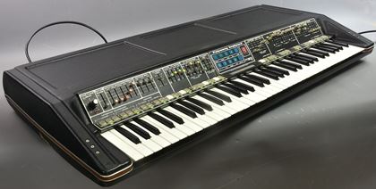 Moog-Polymoog 203a full synthesizer